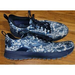Brooks Revel 5 Blue Print Tie Dy Athletic Shoe Mens Size 9.5 D Running Walking